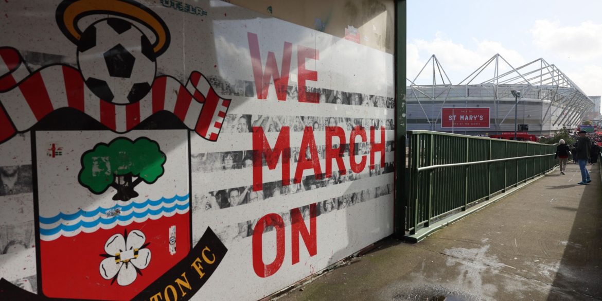 Club ready to pay £8m+ for Southampton ace told to find new club in January