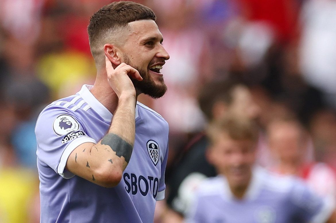 Leeds urged to replace Mateusz Klich