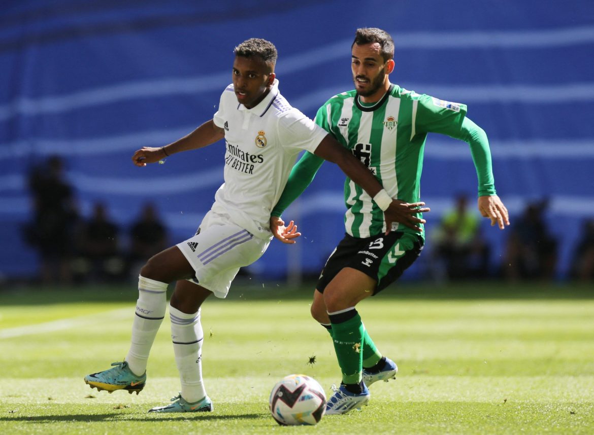 Villa can land Cash 2.0 with Alex Moreno