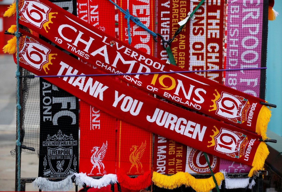 Liverpool: Fans not happy with choice of music for Premier League trophy lift