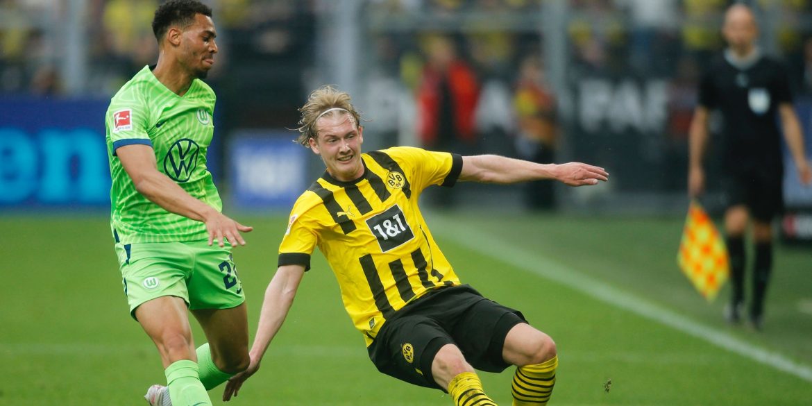 Manchester United In Chase For £12.9m-Rated Midfielder